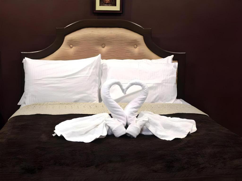 Peridot Suites Davao Екстер'єр фото