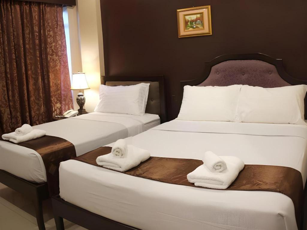 Peridot Suites Davao Екстер'єр фото