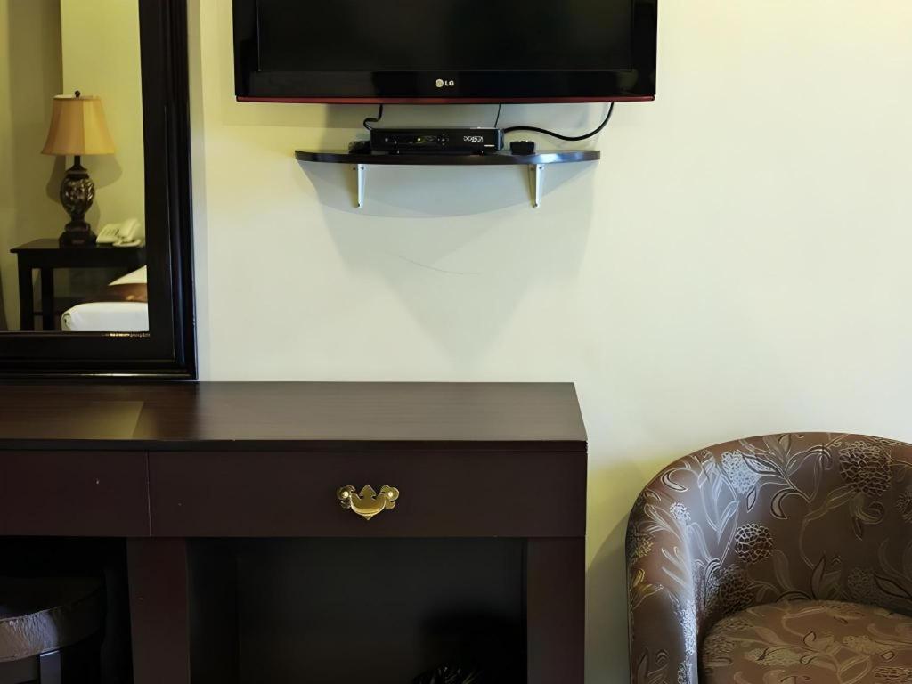 Peridot Suites Davao Екстер'єр фото
