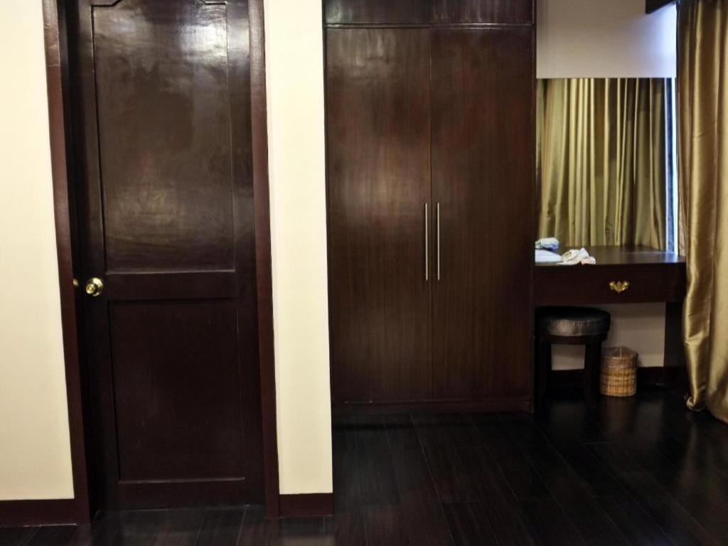 Peridot Suites Davao Екстер'єр фото