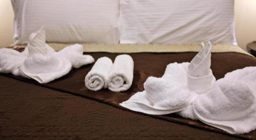 Peridot Suites Davao Екстер'єр фото